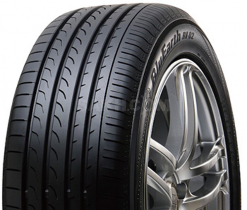 Yokohama 235/65 R18 106V BluEarth RV-02